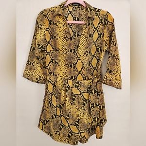 Boohoo Yellow Black Snakeskin Print Size US 8 One Piece Shorts Wrap Tie Zipper